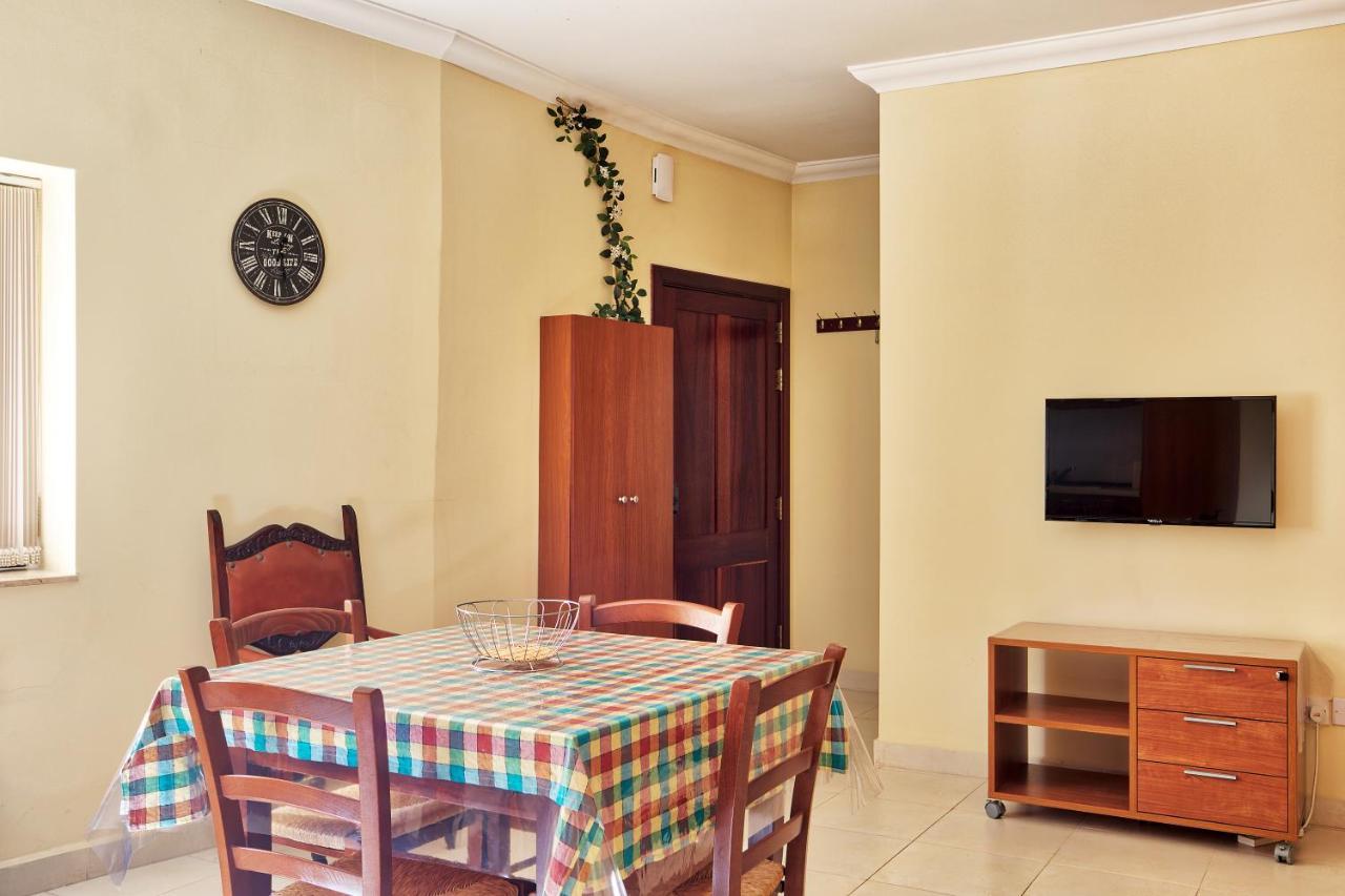 Ms26 - Spacious Maisonette By The Sea Marsaskala Dış mekan fotoğraf